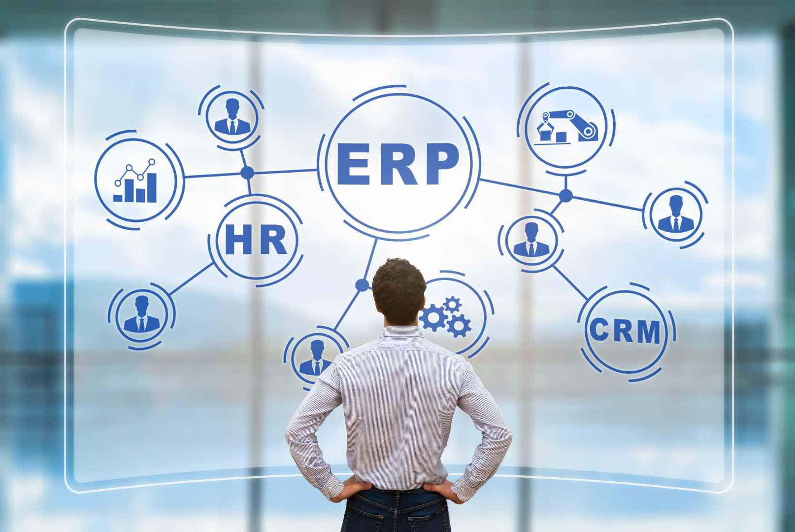 ¿Qué áreas empresariales se benefician con los ERP?